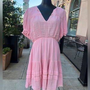 pink flowy knee length dress v neck size medium